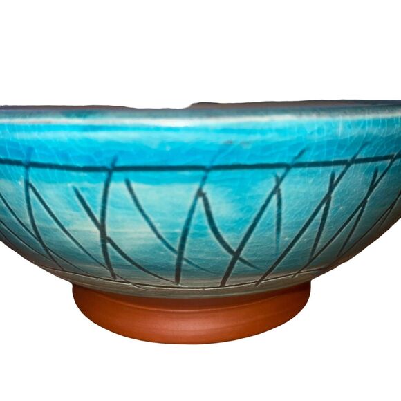 Studio Art Pottery Hand Thrown Unique Glazed Bowl with Dog Artist Signed 8" - Picture 6 of 8